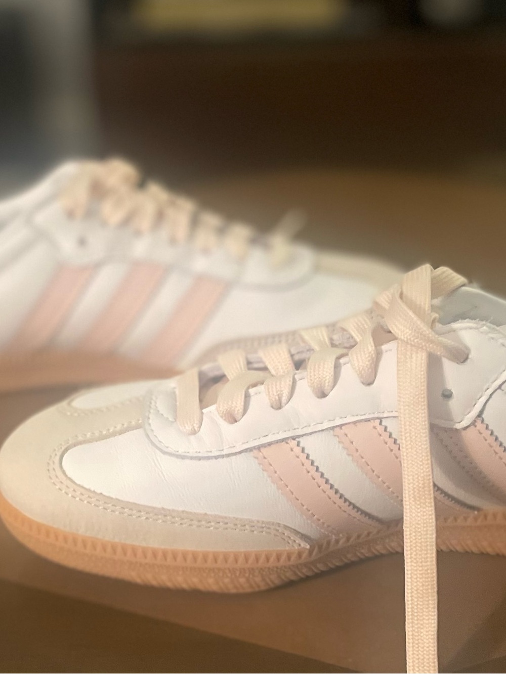 Womens adidas Samba OG
Athletic Shoe - Off White /
Sandy Pink / Gum Sz. 9 - Picture 6 of 13